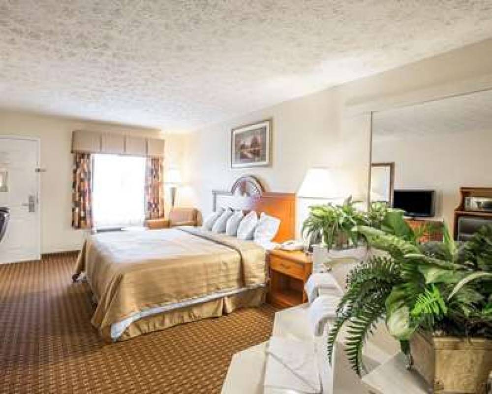 QUALITY INN DAHLONEGA 7