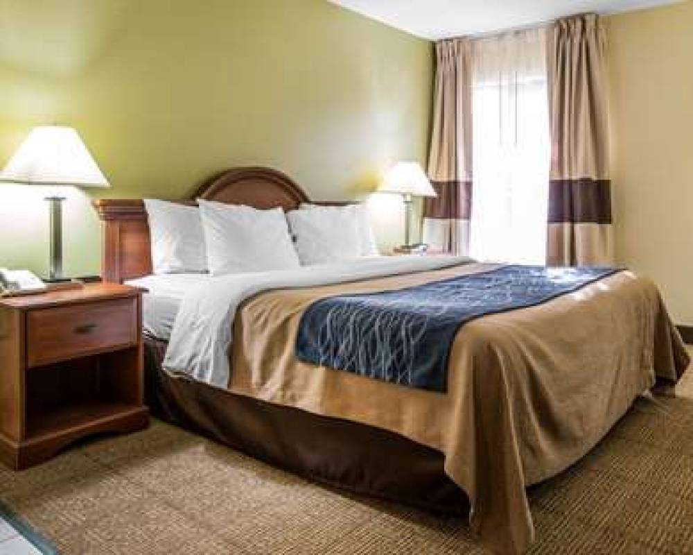 QUALITY INN DARIEN-NORTH BRUNSWICK 7