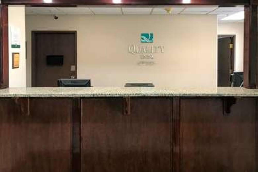 QUALITY INN DENVER WESTMINSTER 5