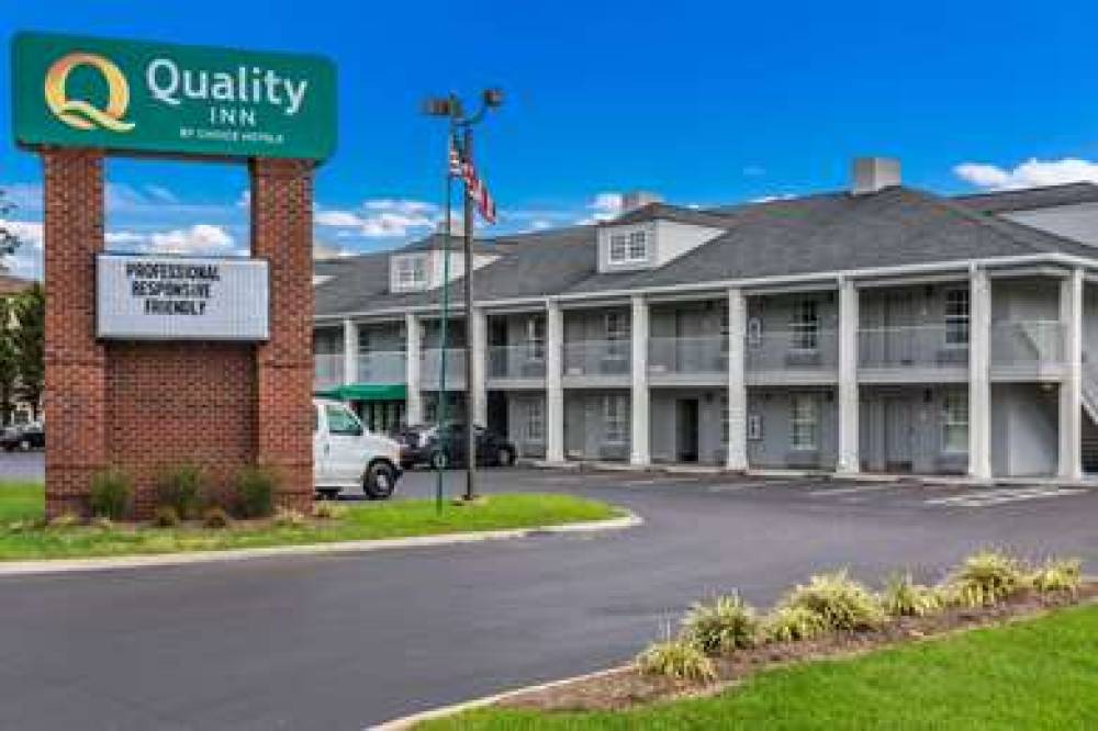 Quality Inn Gallatin-Nashville Metro 1