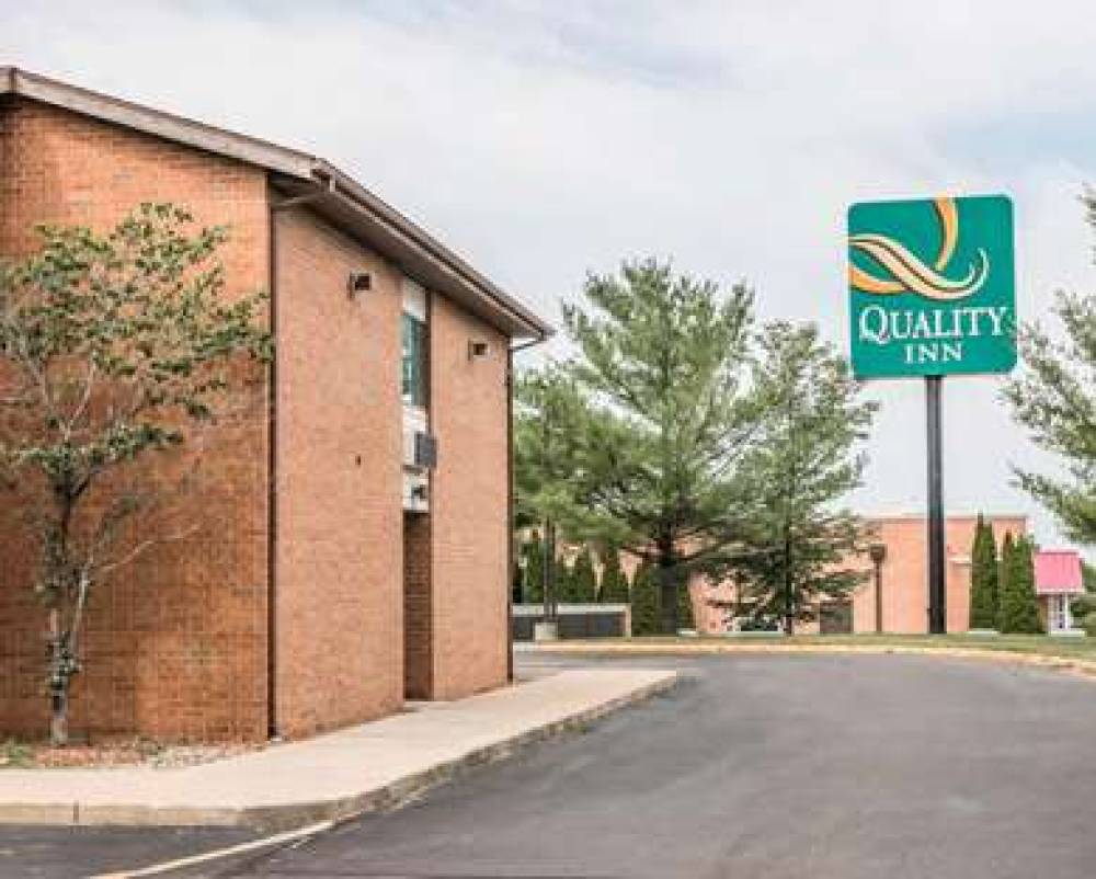 Quality Inn Grand Rapids North 3