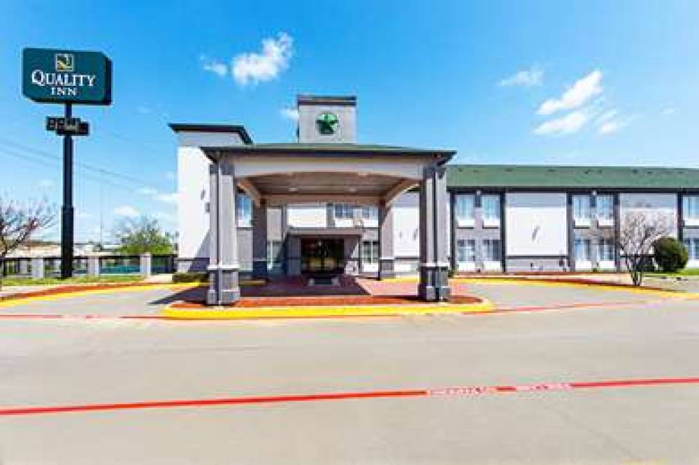 QUALITY INN GREENVILLE I-30 1