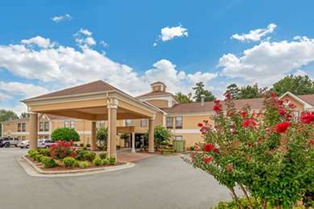 QUALITY INN HIGH POINT - ARCHDALE 1