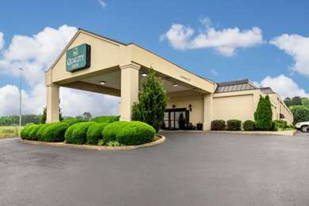 QUALITY INN HOLLY SPRINGS 1