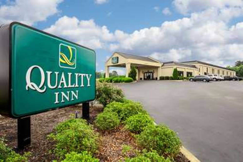 Quality Inn Holly Springs