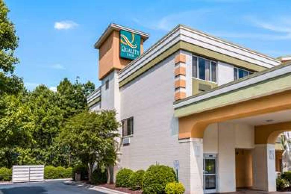 QUALITY INN HUNTERSVILLE NEAR LAKE 3