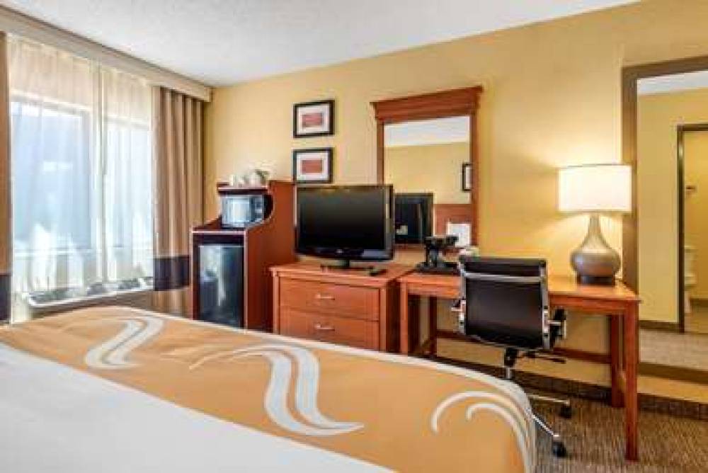 QUALITY INN I-25 8