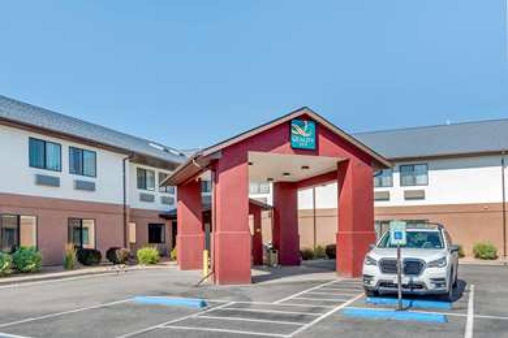 Quality Inn I 25