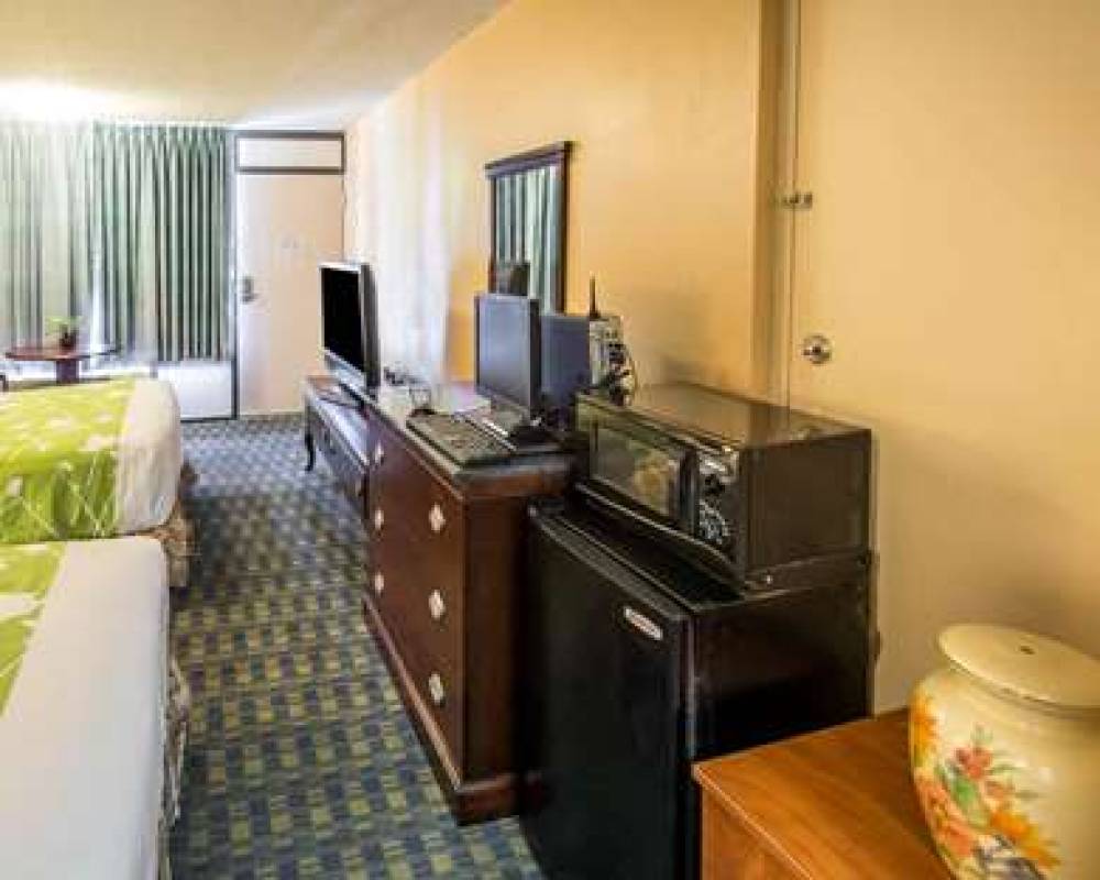 QUALITY INN KISSIMMEE 4