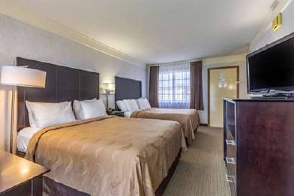 Quality Inn Lakefront 10