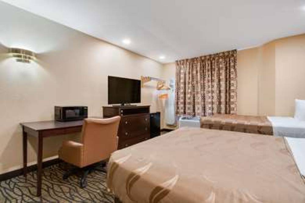 QUALITY INN LEES SUMMIT - KANSAS CI 9