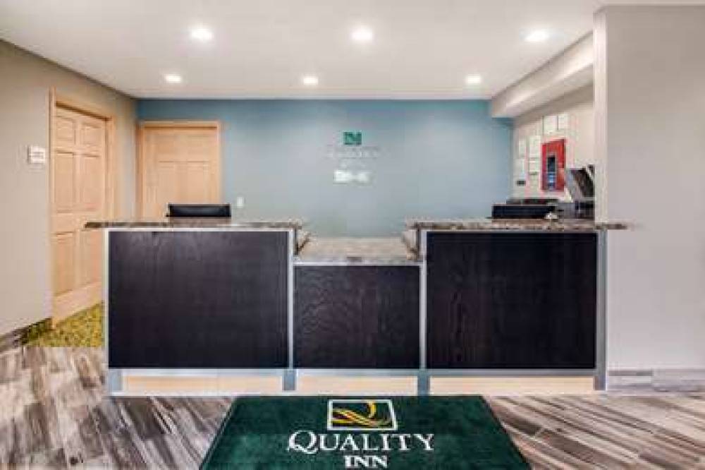 Quality Inn Madison West Near University Area 3