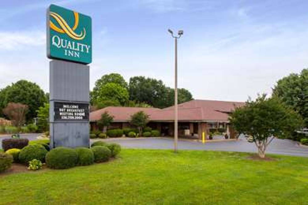 Quality Inn Mount Airy 1