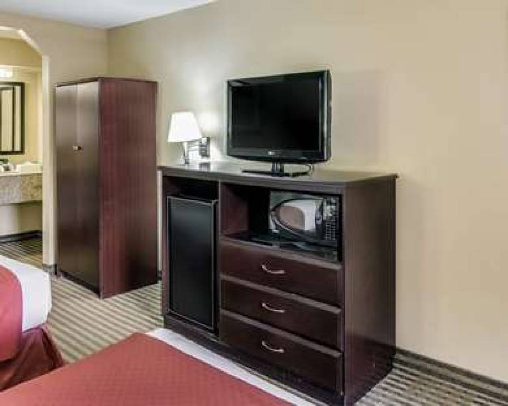 Quality Inn Mount Pleasant 8