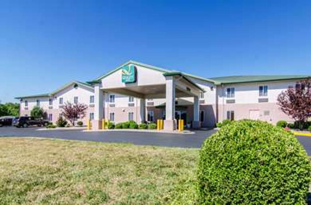 Quality Inn Near Fort Riley 3