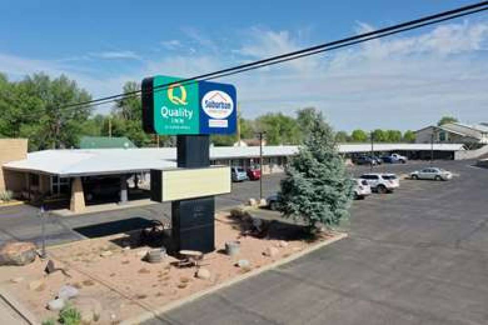 QUALITY INN NEAR MESA VERDE 7