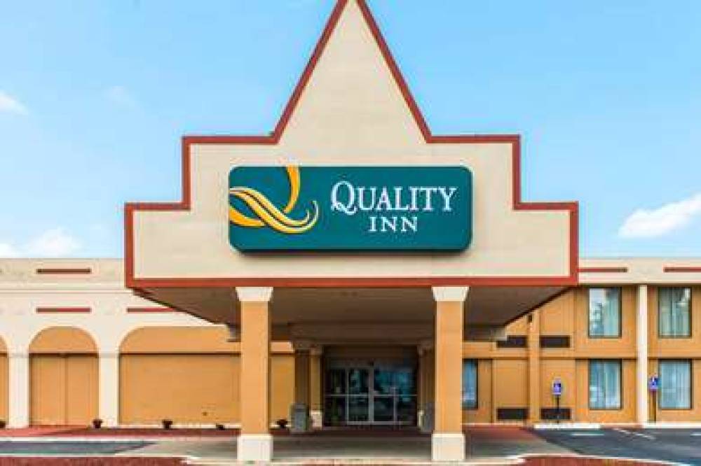 QUALITY INN NEW KENSINGTON 1