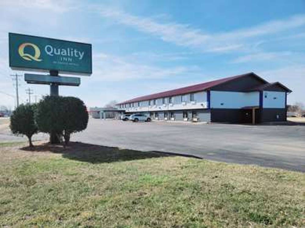 QUALITY INN NEW LONDON 1