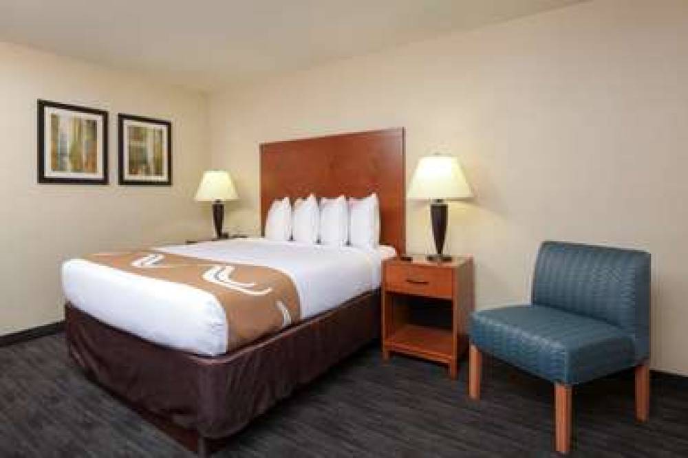 Quality Inn Oakwood 8