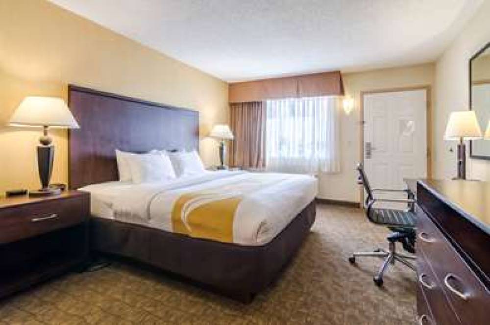 Quality Inn Ogallala 10