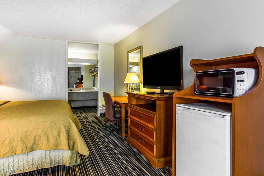 Quality Inn Opelika 4