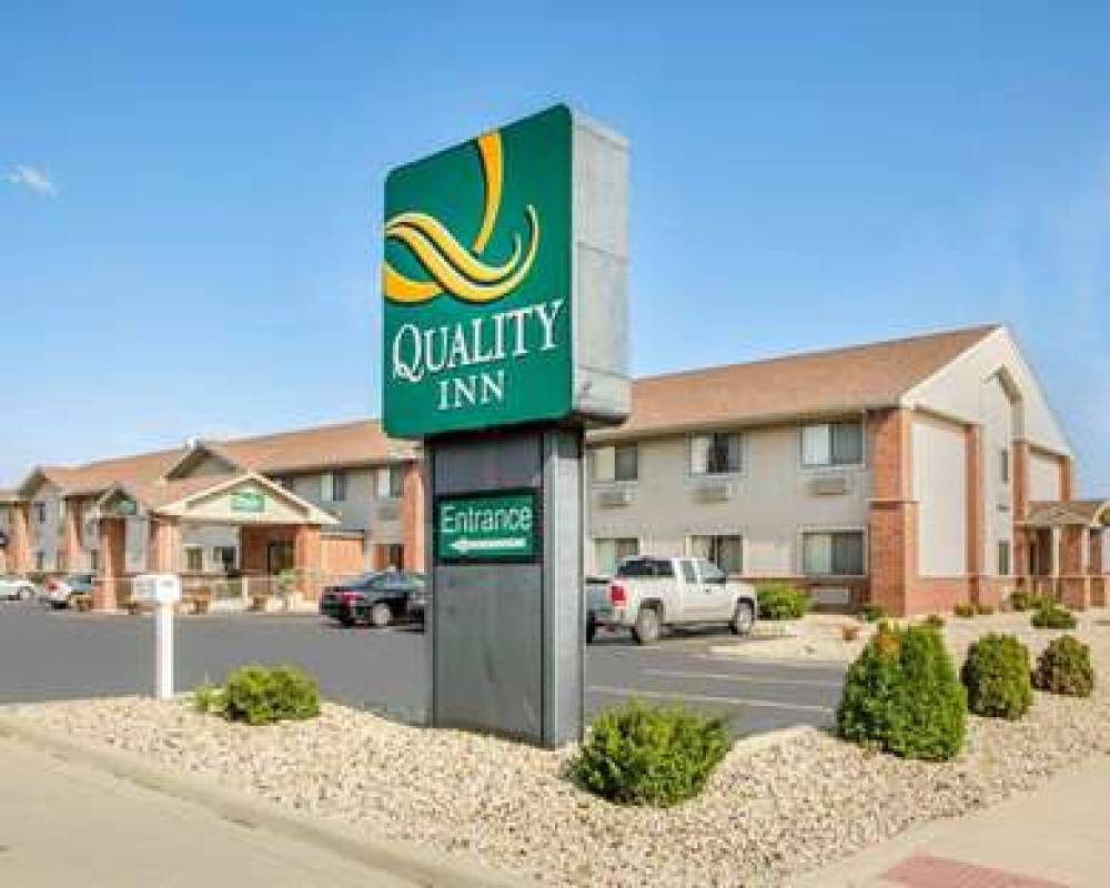 QUALITY INN OTTAWA NEAR STARVED ROC 1