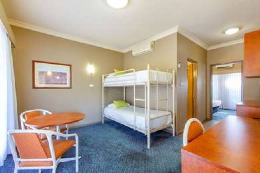 Quality Inn Penrith 9