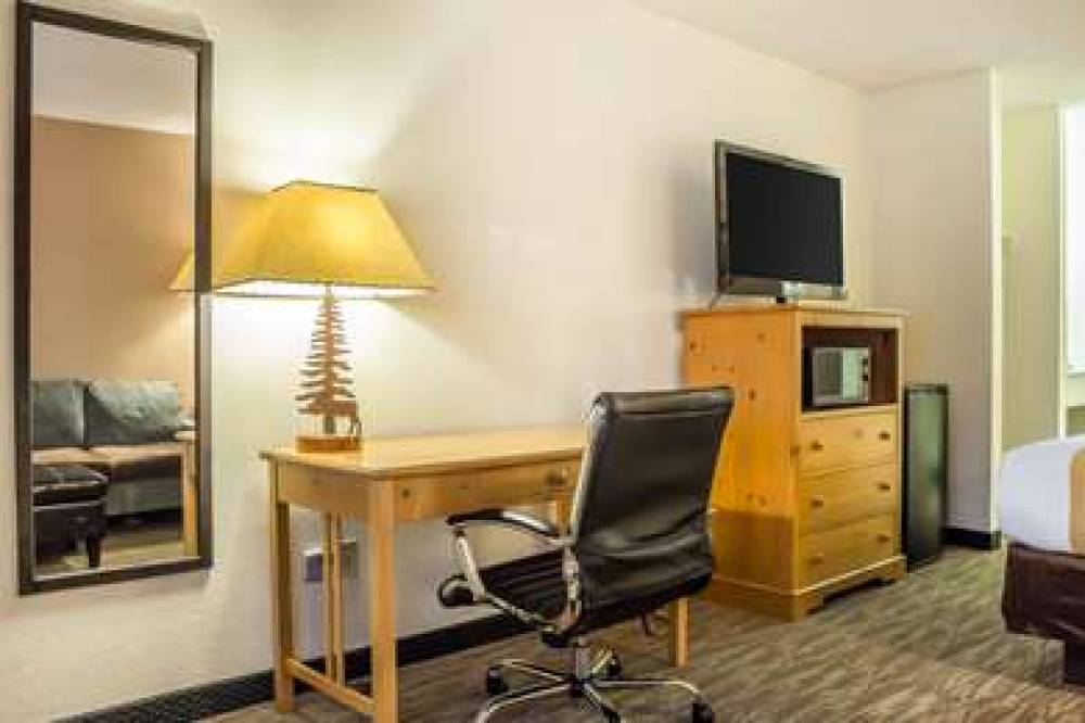 QUALITY INN PINETOP LAKESIDE 9