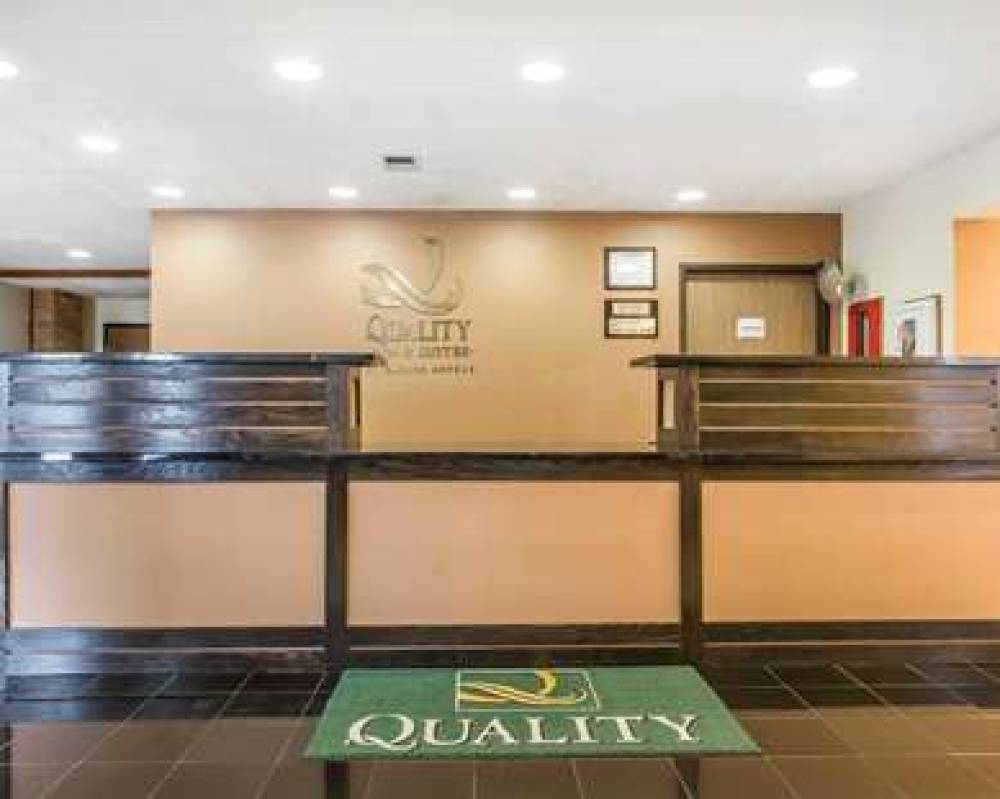 Quality Inn 6