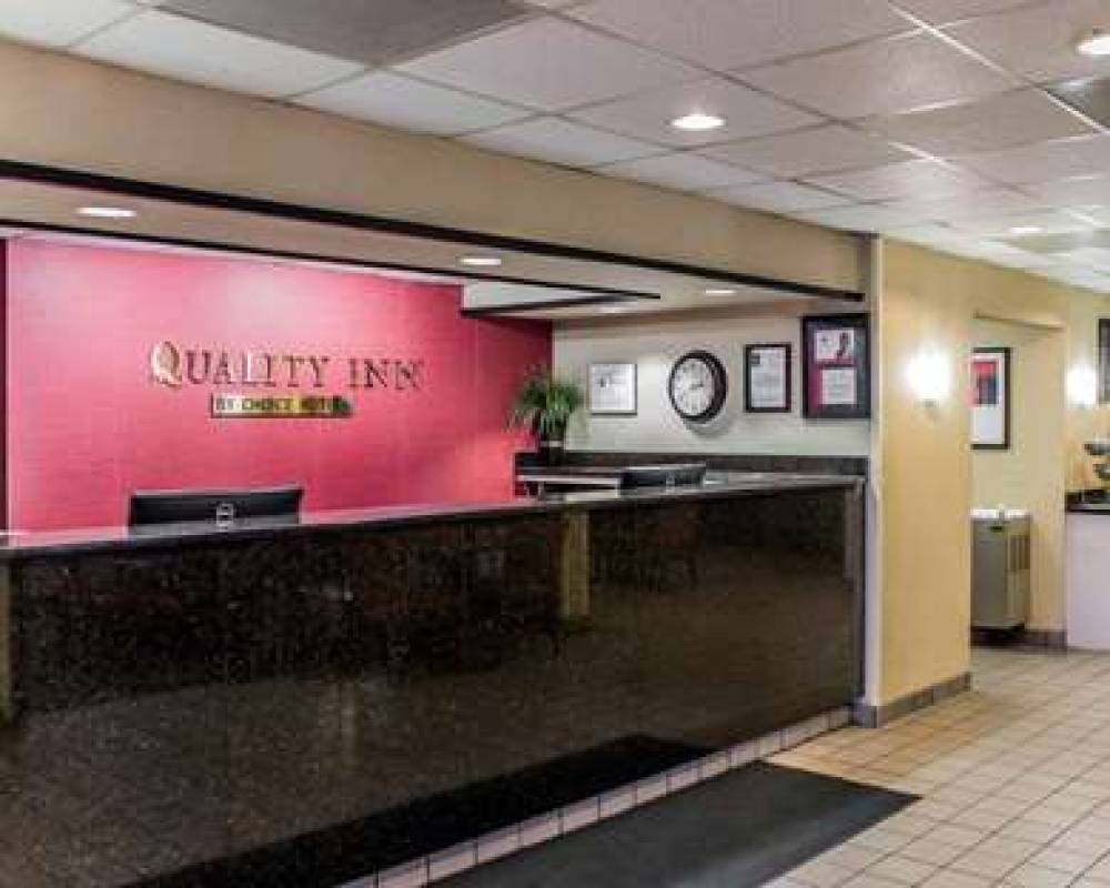 Quality Inn Roanoke Rapids 2