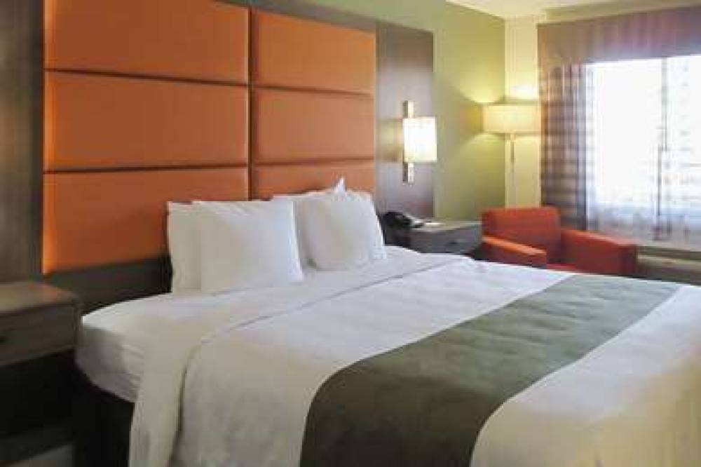 Quality Inn Salinas 8