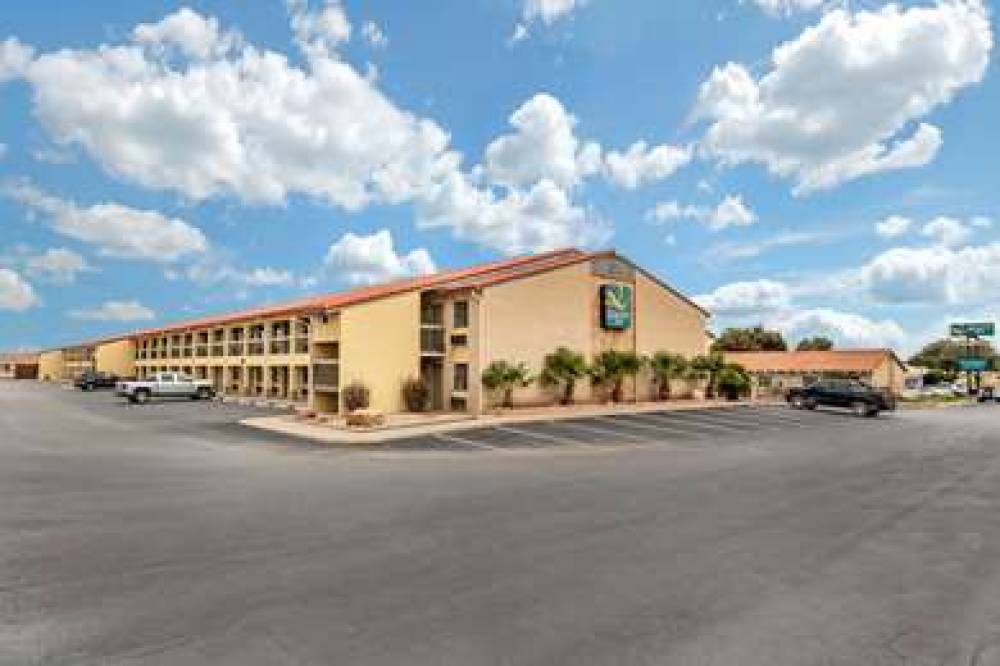 QUALITY INN SAN ANGELO 1