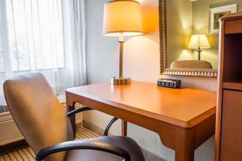 QUALITY INN SPRING VALLEY - NANUET 8