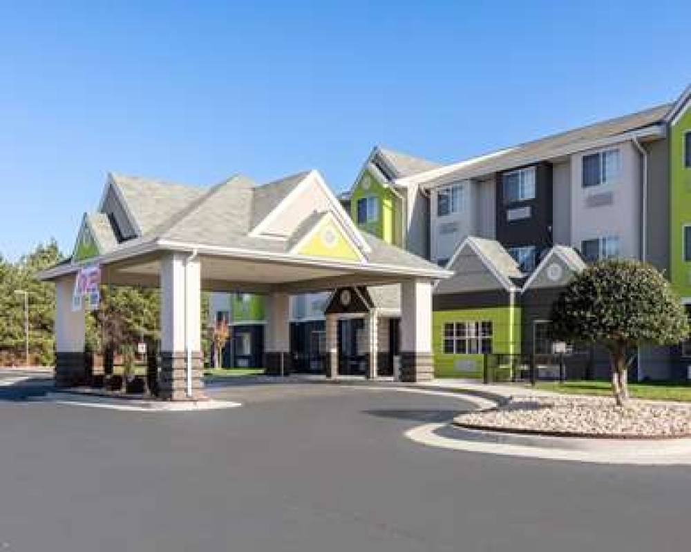 QUALITY INN & SUITES ASHLAND NEAR K 2