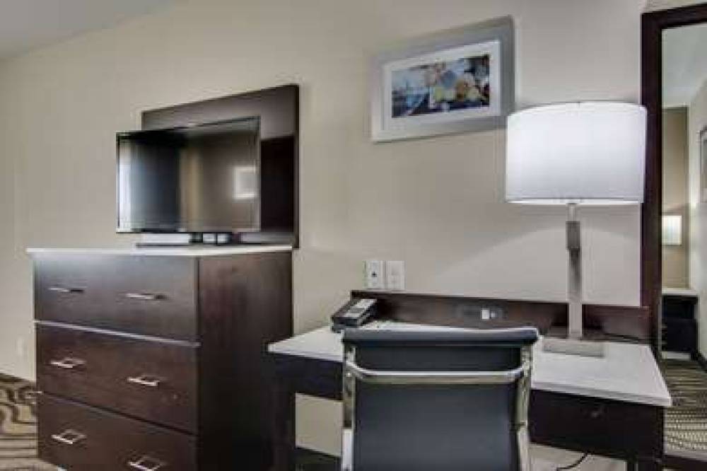 Quality Inn & Suites Athens University Area 6