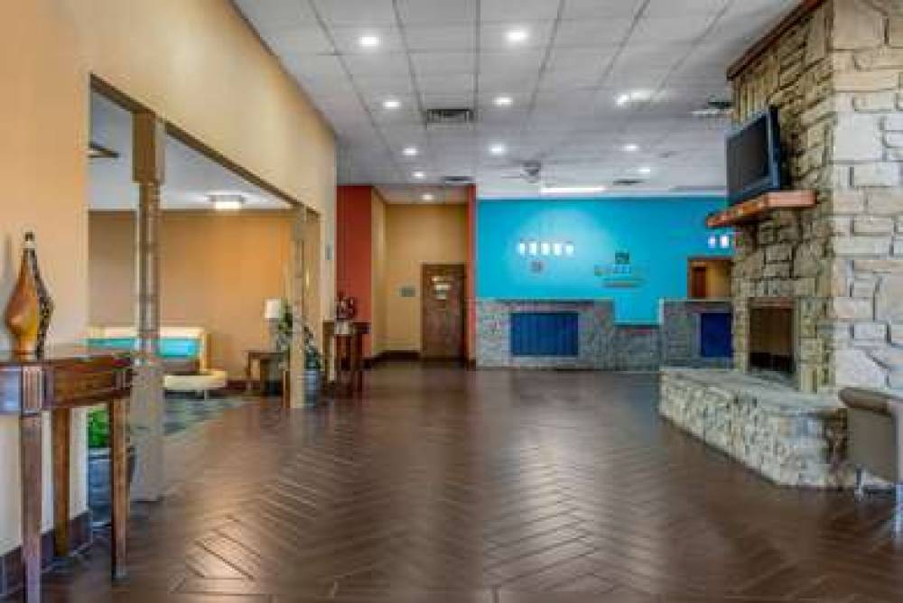 Quality Inn & Suites Bedford West 5