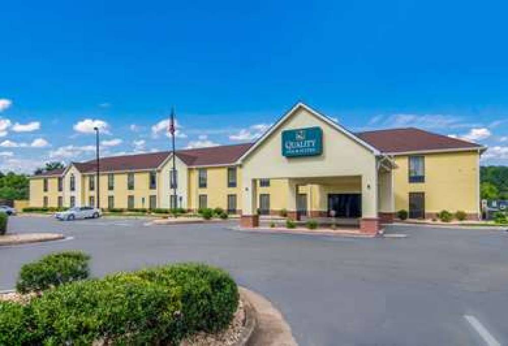 QUALITY INN & SUITES CANTON, GA 2