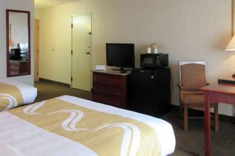 Quality Inn & Suites Downtown - University Area 2