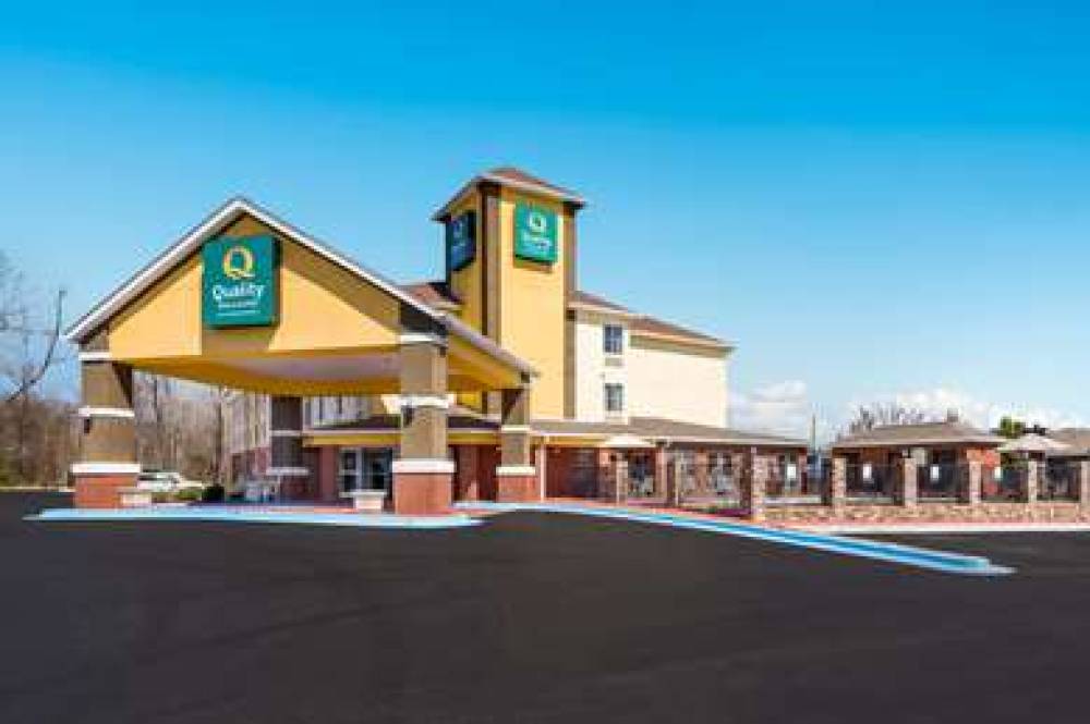 Quality Inn & Suites Huntsville Research Park Area 1