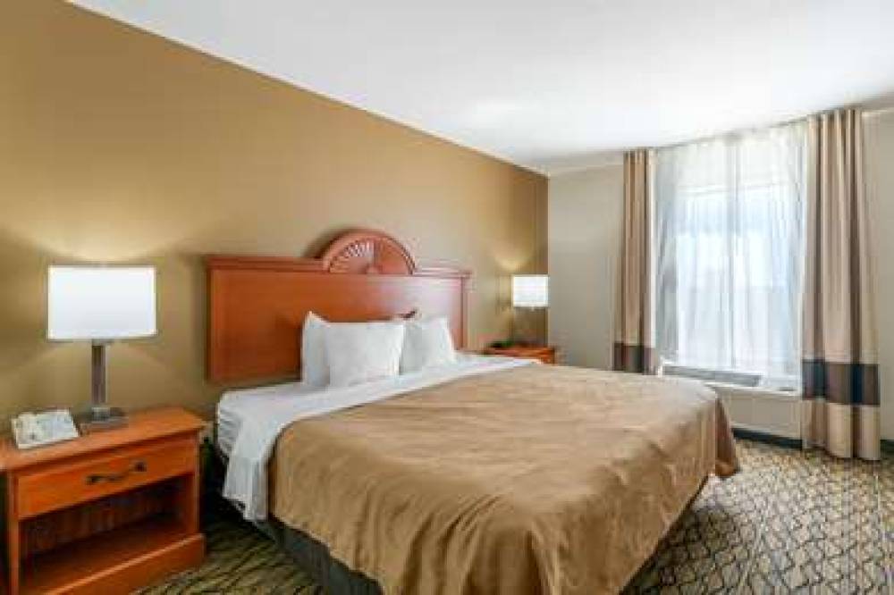 QUALITY INN & SUITES JEFFERSON CITY 10