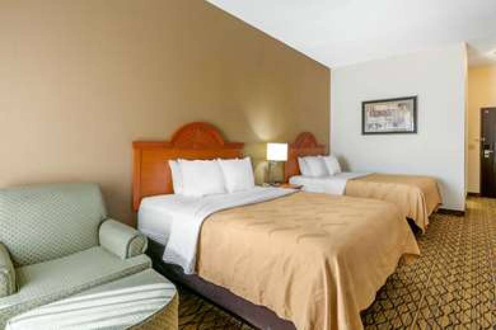 QUALITY INN & SUITES JEFFERSON CITY 6