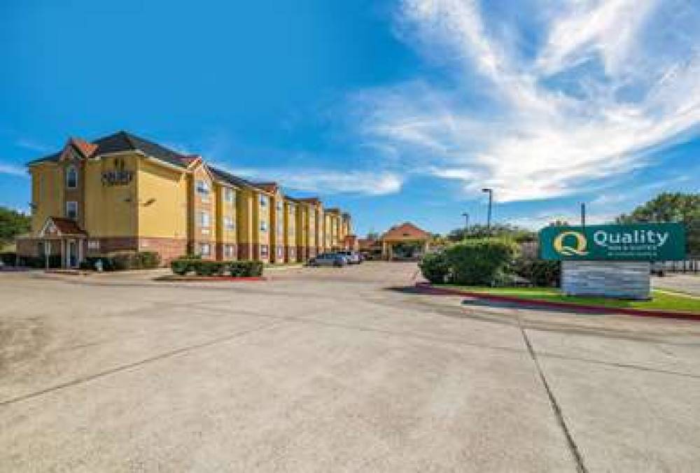 QUALITY INN & SUITES NORTH MESQUITE 1