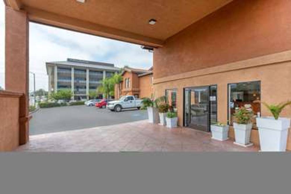 Quality Inn & Suites Oceanside Near Camp Pendleton 1