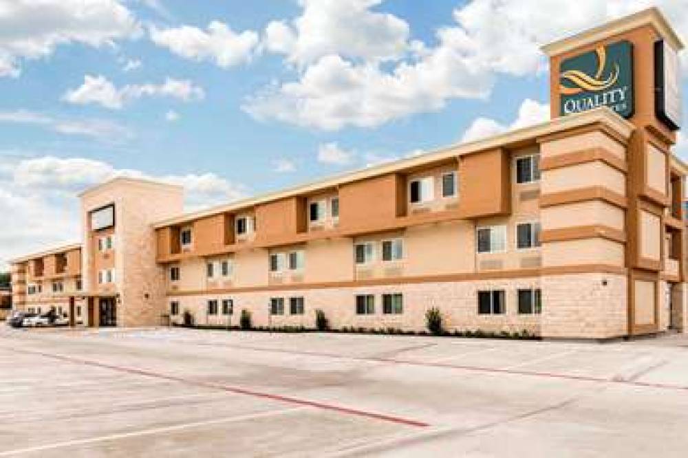 Quality Inn & Suites Plano East Richardson