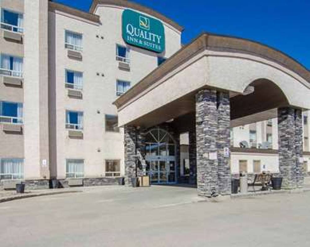 QUALITY INN & SUITES 1