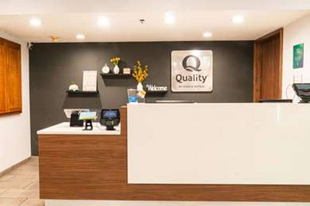 Quality Inn & Suites 7