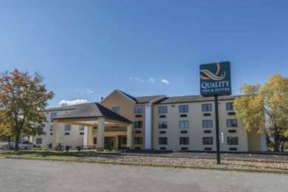 Quality Inn & Suites 1