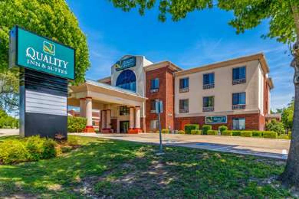 QUALITY INN & SUITES 1