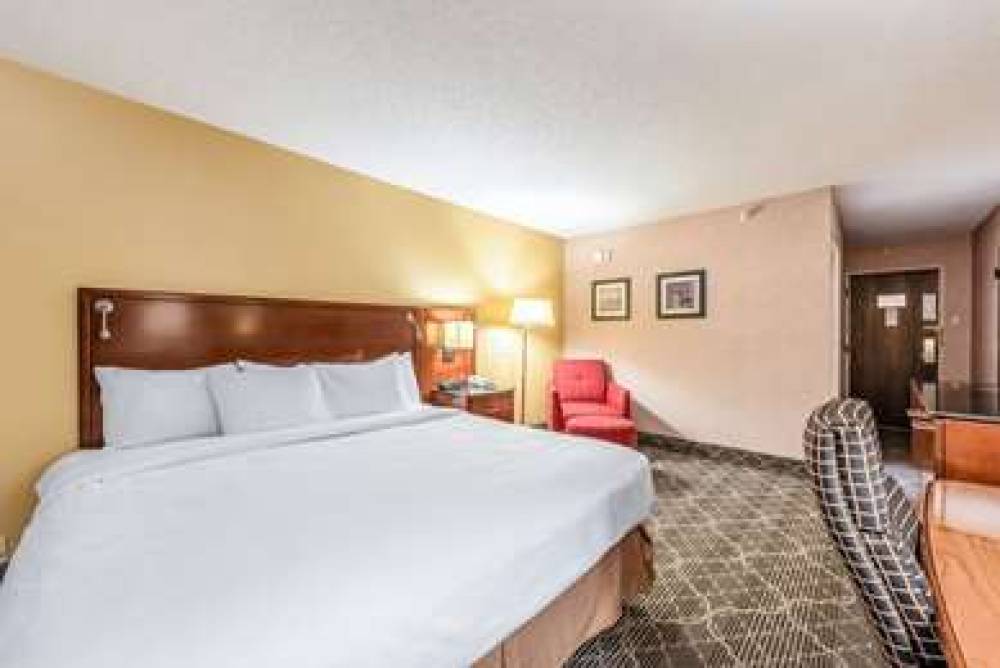 QUALITY INN & SUITES 8