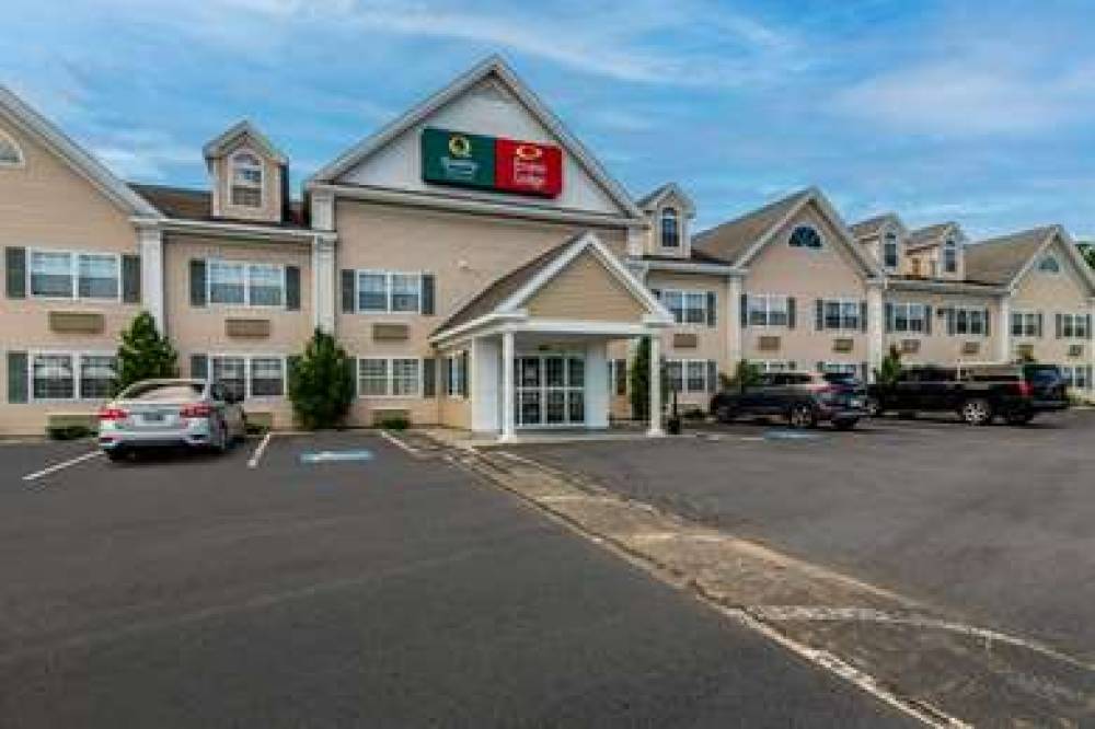 QUALITY INN & SUITES 2